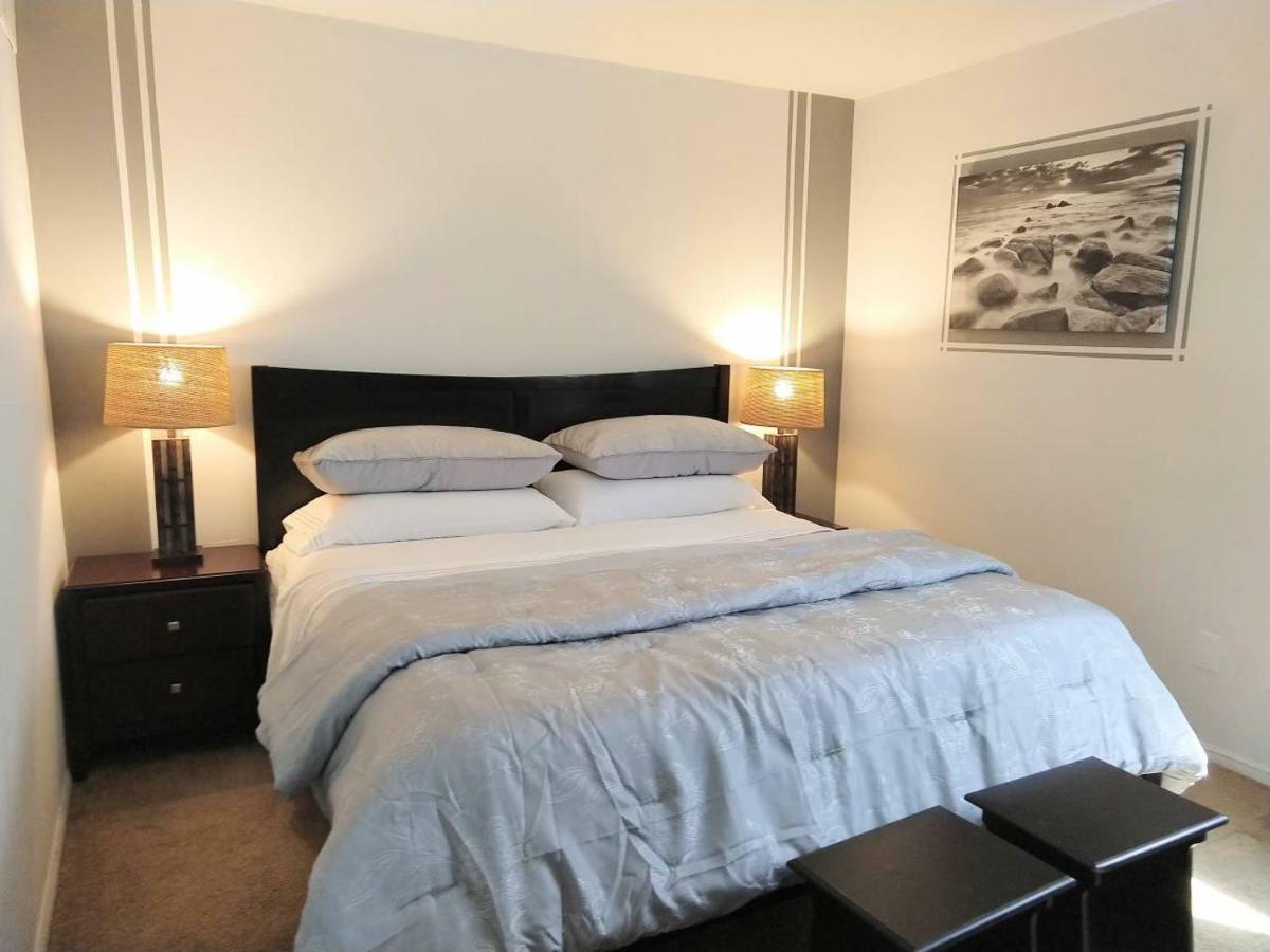 Desirable Condo In Central 罗利 外观 照片